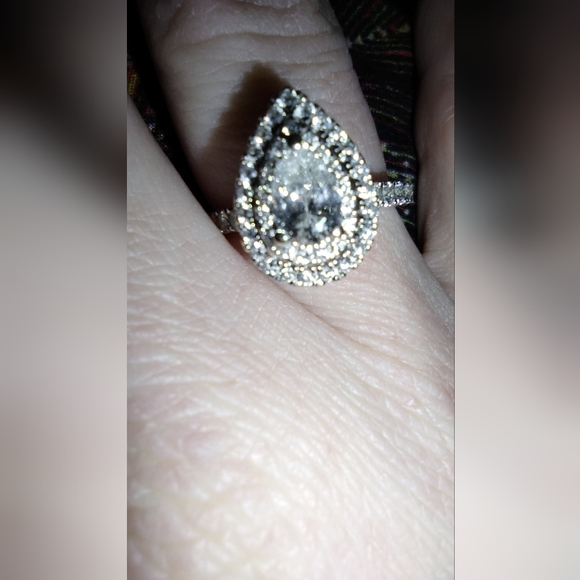 14k sz 7 Vera Wang Love engagement ring - Picture 13 of 16